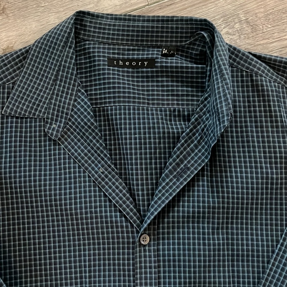 Men’s Theory Button-Down